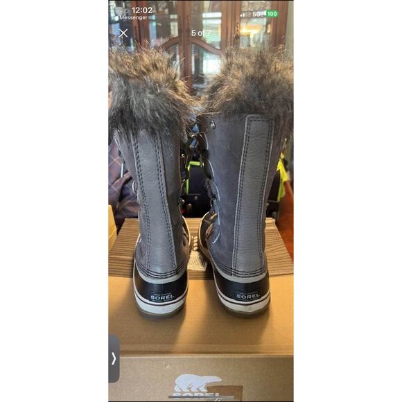 Sorel Joan of Arctic Gray Boots Size 7 - Picture 5 of 7